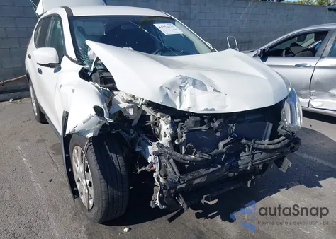 2017 Nissan Rogue S z USA, uszkodzony, nr VIN JN8AT2MT8HW136224